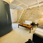 Apartment Ground Floor Center 85