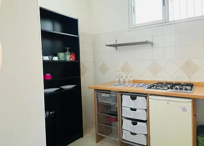 Ground Floor Center 85 شقة *